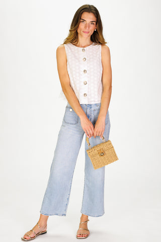 Della Top in White Embroidered Floral