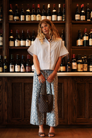 Avalon Top in White Silky Oxford