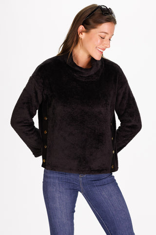 Cori Sweatshirt in Black Fuzzy Fleece