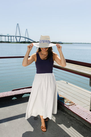 Jada Dress in Thin Navy Stripe