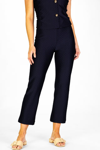 Traveling Pant in Navy Scallops